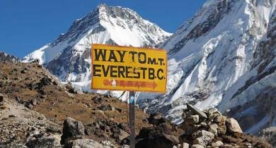 Go-for-Everest-base-camp-trek 