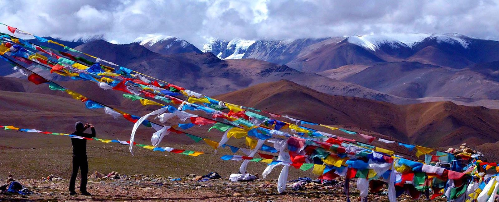 everest-base-camp-overland-tour 