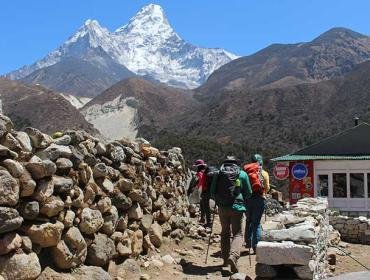 everest-base-camp-trek...
