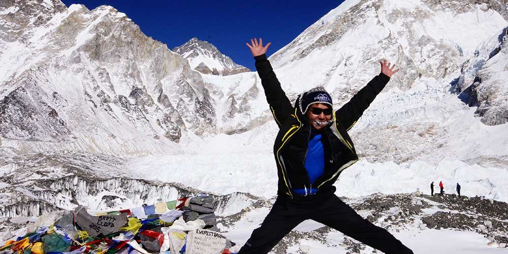 fun-while-Everest-base...