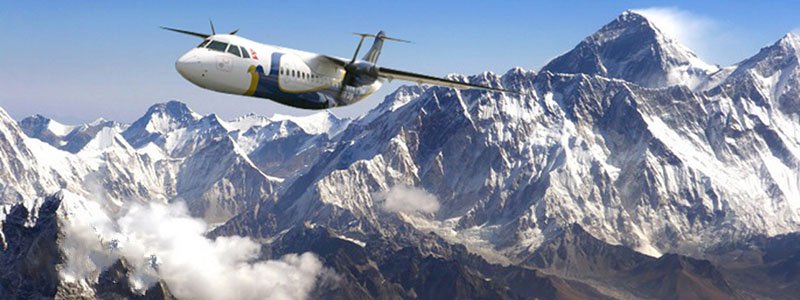 mountain-flight-in-nepal 