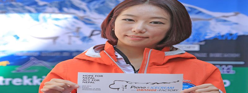SKorean-pianist-Kim-plays-gig-at-Thorang-La-Pass 