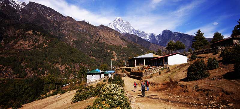 trekking-in-nepal.jpg