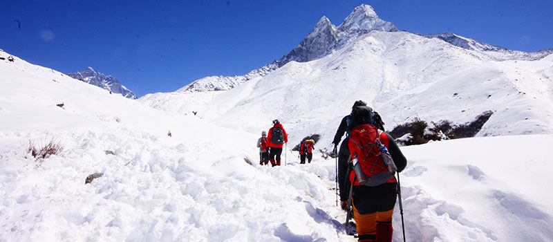 way-to-Everest-base-ca...