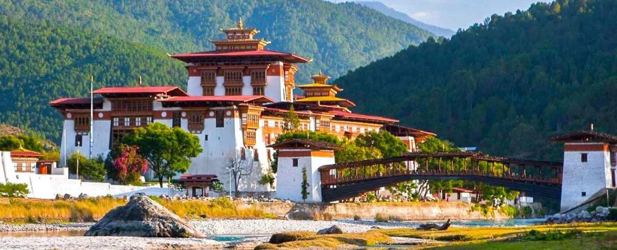 window-to-bhutan-tour