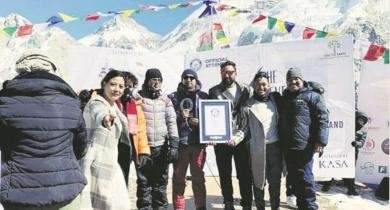 Mount Everest Fashion Runway sets world record 