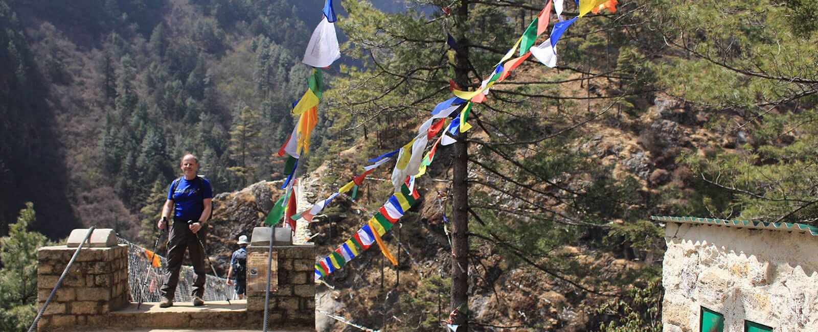 posing-on-the-suspension-bridge-on-the-way-to-everest-base-camp-trek 